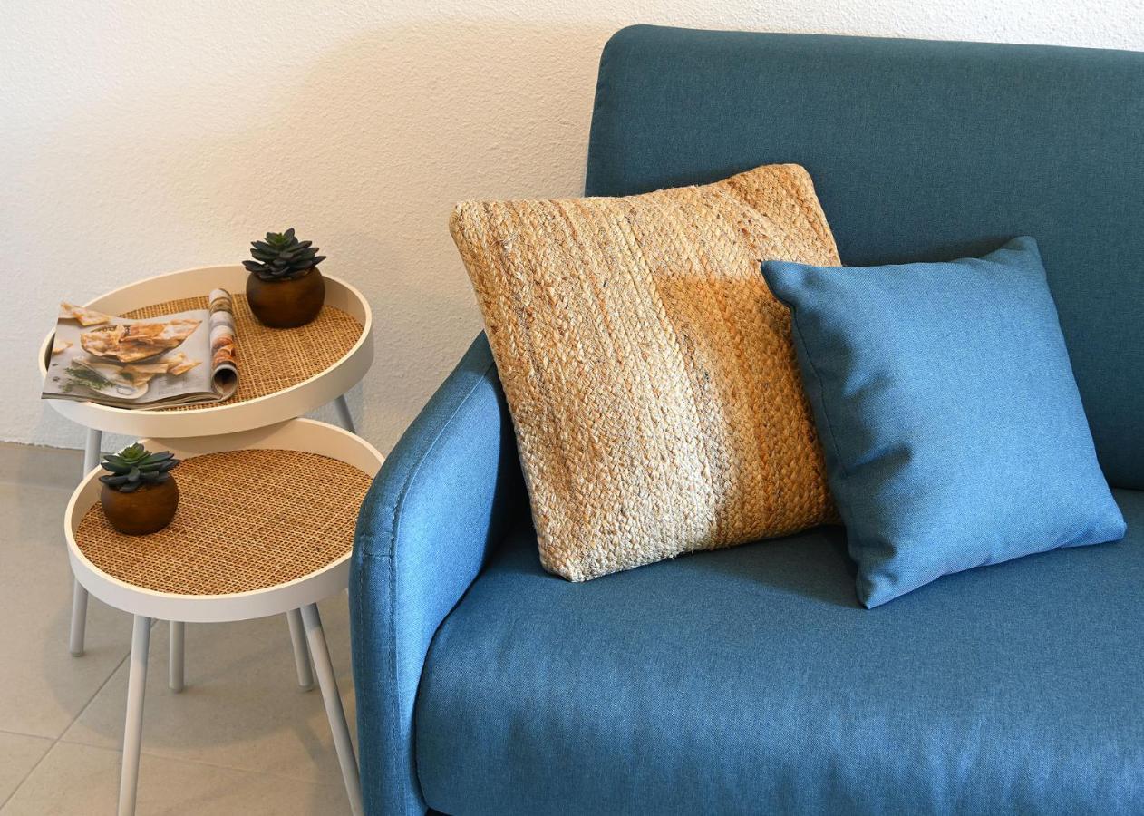 Charmant Studio 2A4 Pers Avec Jardin Et Place De Parking Situe A 5 Min A Pied De La Mer 邦多勒 外观 照片